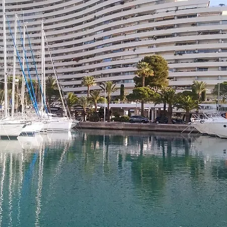 Rez De Jardin Marina Baie Des Anges Apartment