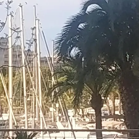 Rez De Jardin Marina Baie Des Anges Apartment